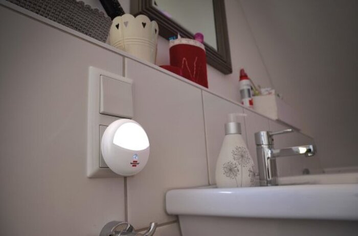 Nattlampa 2 LED Brennenstuhl